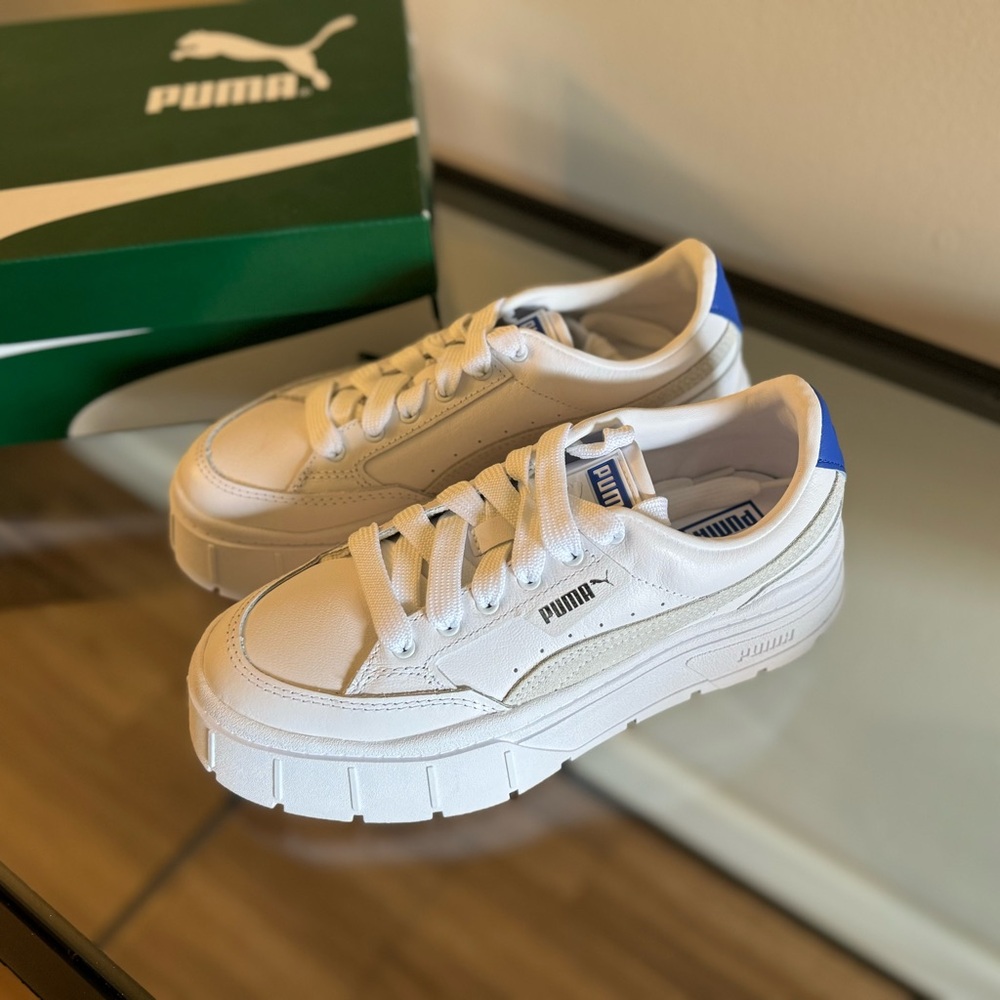 NWT - Puma Mayze Stack Leather Women's Sneakers - US 6.5